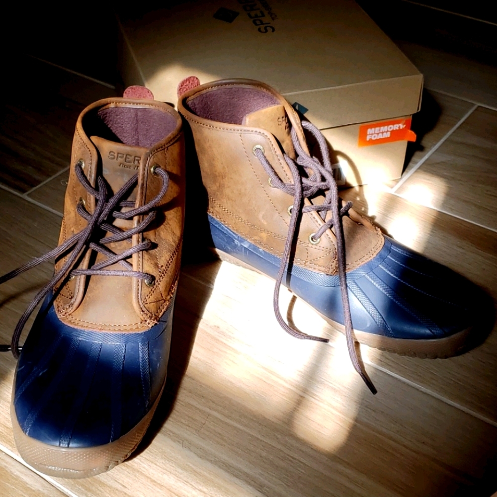 Sperry Breakwater boots